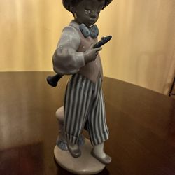 Lladro Figurine - Boy with a Clarinet