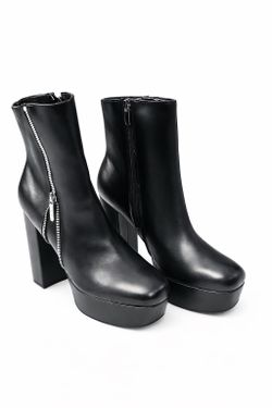 Tacones negros nine west