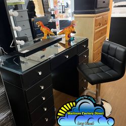 Black Makeup Vanity With LED Light Mirror Set 