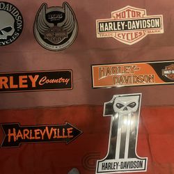 Harley Davidson Signs 