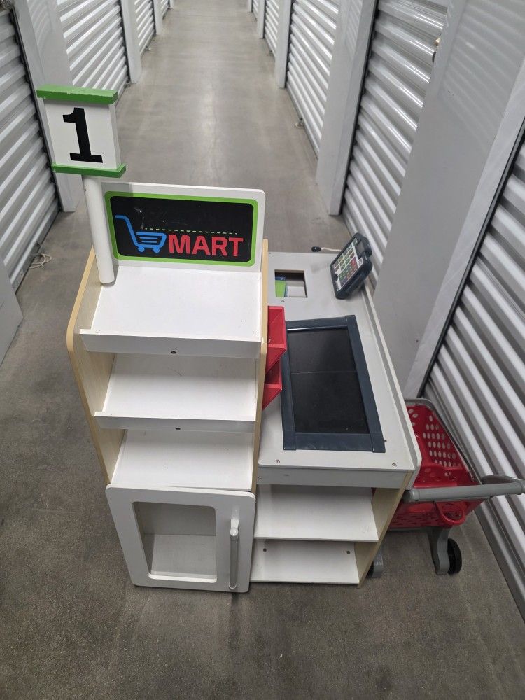 Melissa & Doug Fresh Mart Grocery Store Set With Shopping Cary