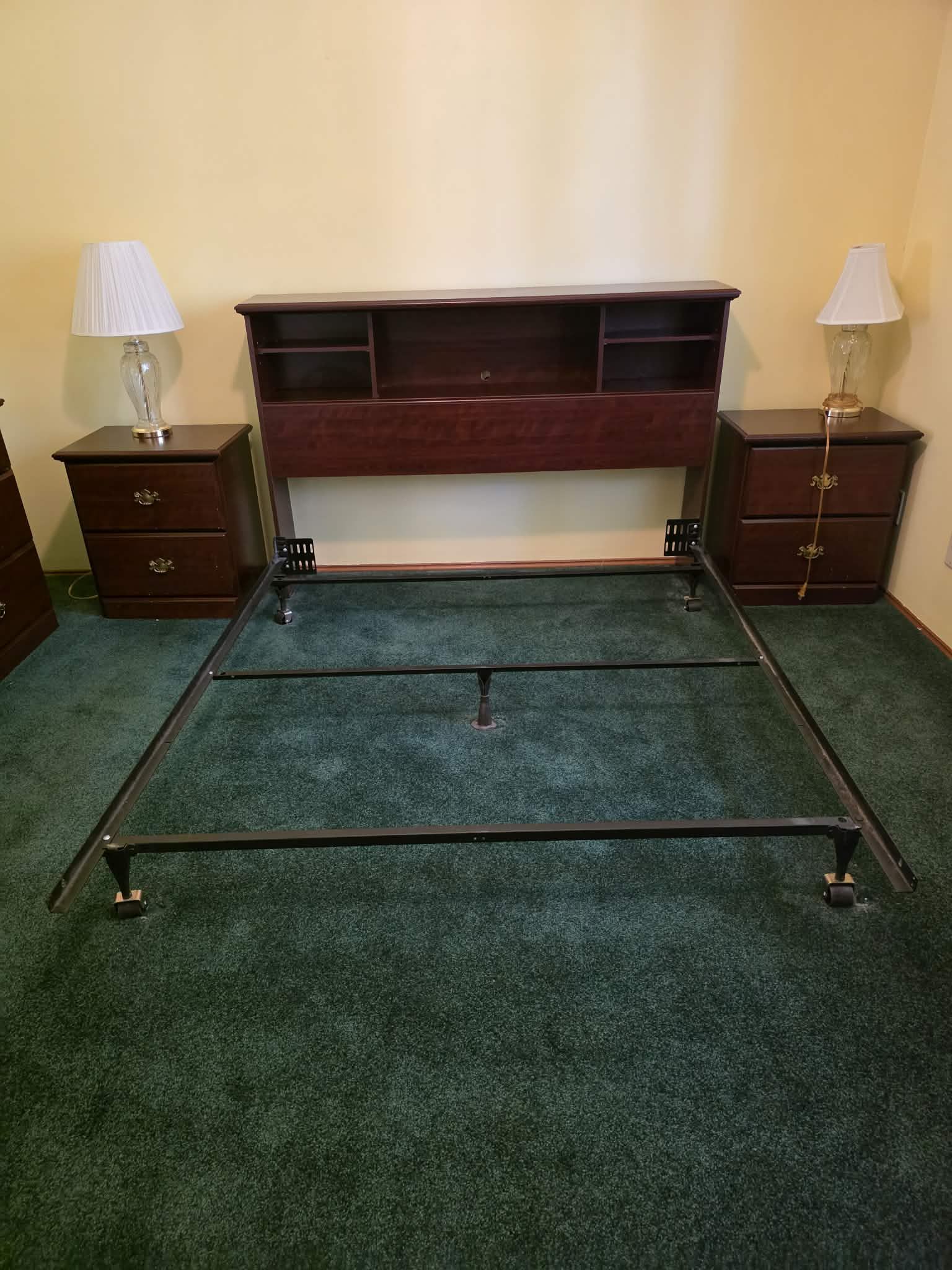 Queen bedroom set