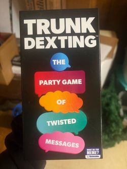 Trunk dexting family card game
