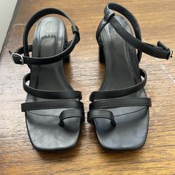 Black Sandals 