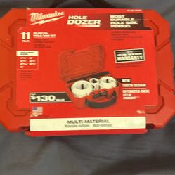 Milwaukee 11 Piece Hole Saw Kit