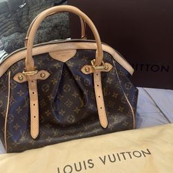Louis Vuitton Tivoli GM purse (Authentic) Comes w/ original box, receipt, & dust bag. Price firm