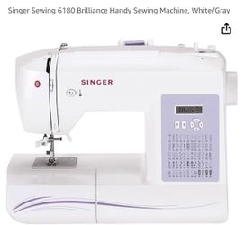 Singer Sewing Machine 