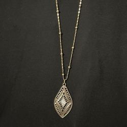 Long Necklace w/Pendant