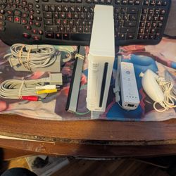 Nintendo Wii Backwards Compatible Game System Bundle