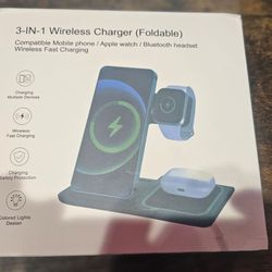 New 3-IN-1 Wireless Mobile iPhone, Apple Watch, Apple Airpod  Charger