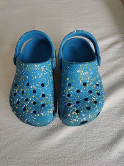 Crocs blue shoe boy