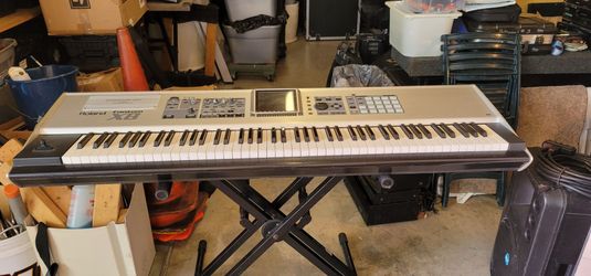 Roland Fantom-X8 Workstation Keyboard