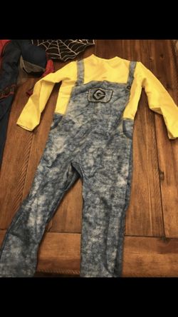 Minion costume size small
