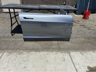 2024-2025 Tesla Model 3 Front Right Door Shell Panel 1751846-E0-A OEM
