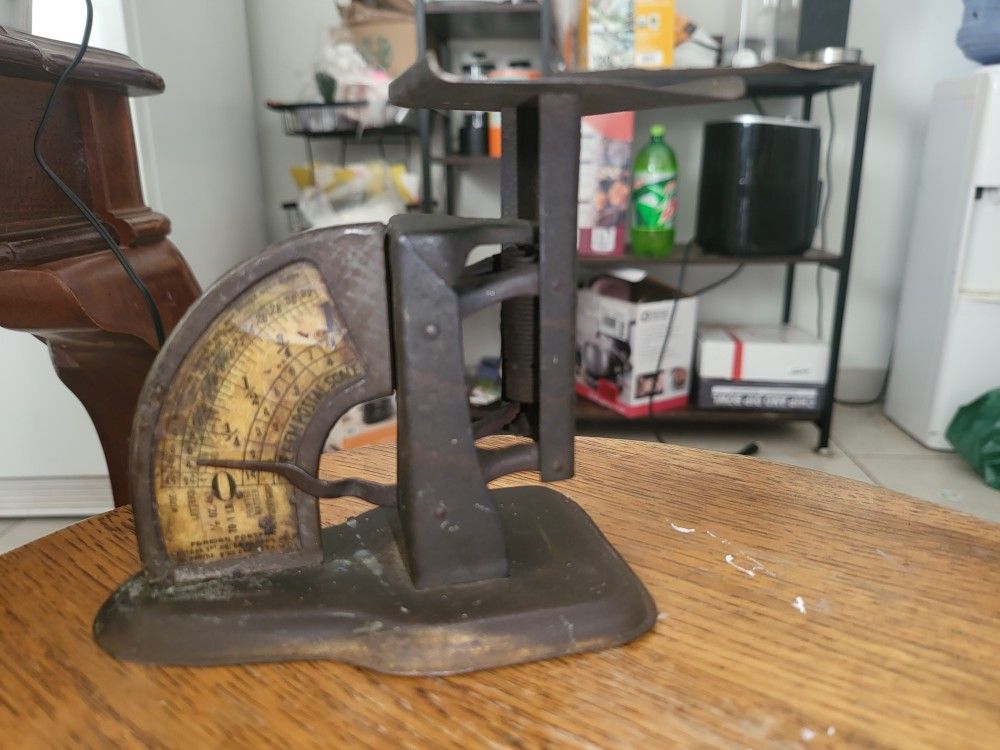 Vintage Hanford Post Office Scale