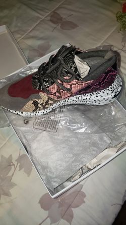 Steve Madden Sneakers