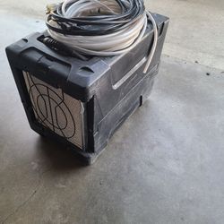 Little Dehumidifier 