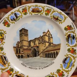 Plate -Souvenir Italy Collectors Plate