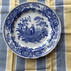 Spode Blue Room - Girl at Well dinner plate