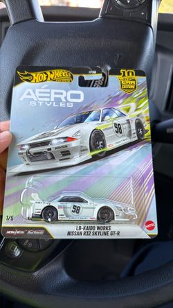 Hot Wheels Premium LB-Kaido Works Nissan R32 Skyline GT-R