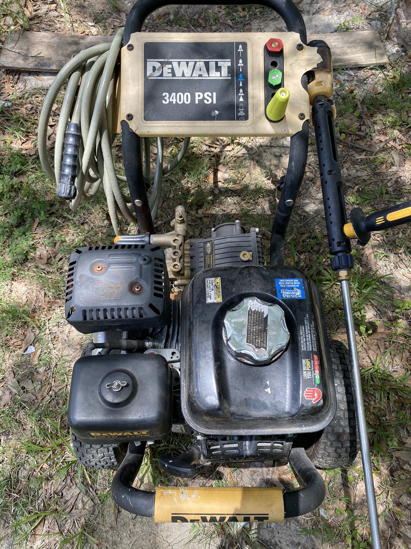 DEWALT PRESSURE WASHER