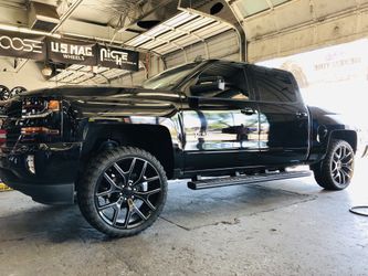 Leveling kits, lift kits for your truck or suv.... parts and labor !!! Easy payment options available