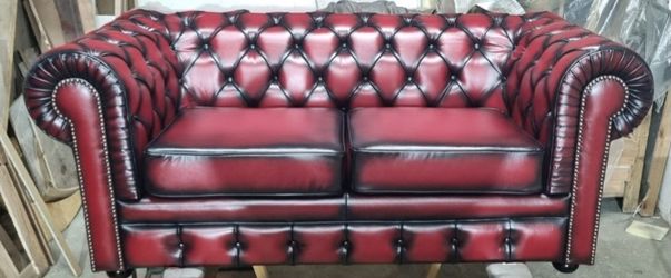 Sofa chesterfield cuero nuevo