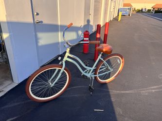 Super Cool Beach Cruiser