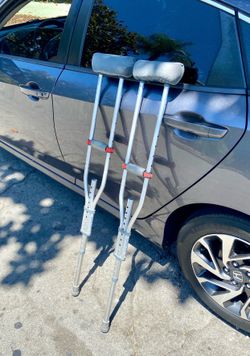 Crutches with Cushions