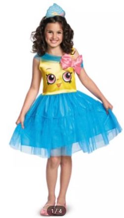 New Halloween costume- Shopkins Cupcake Queen $10 child small size