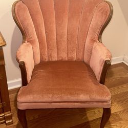 Gorgeous Shell Chair Antique Tuffed Velvet Blush Wingback 
