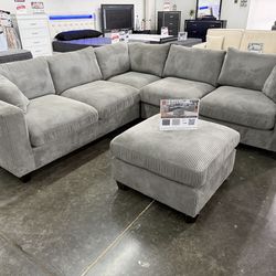 Gray Sofa Sectional w/ Free Ottoman