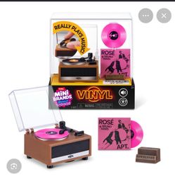Mini brands vinyl record player