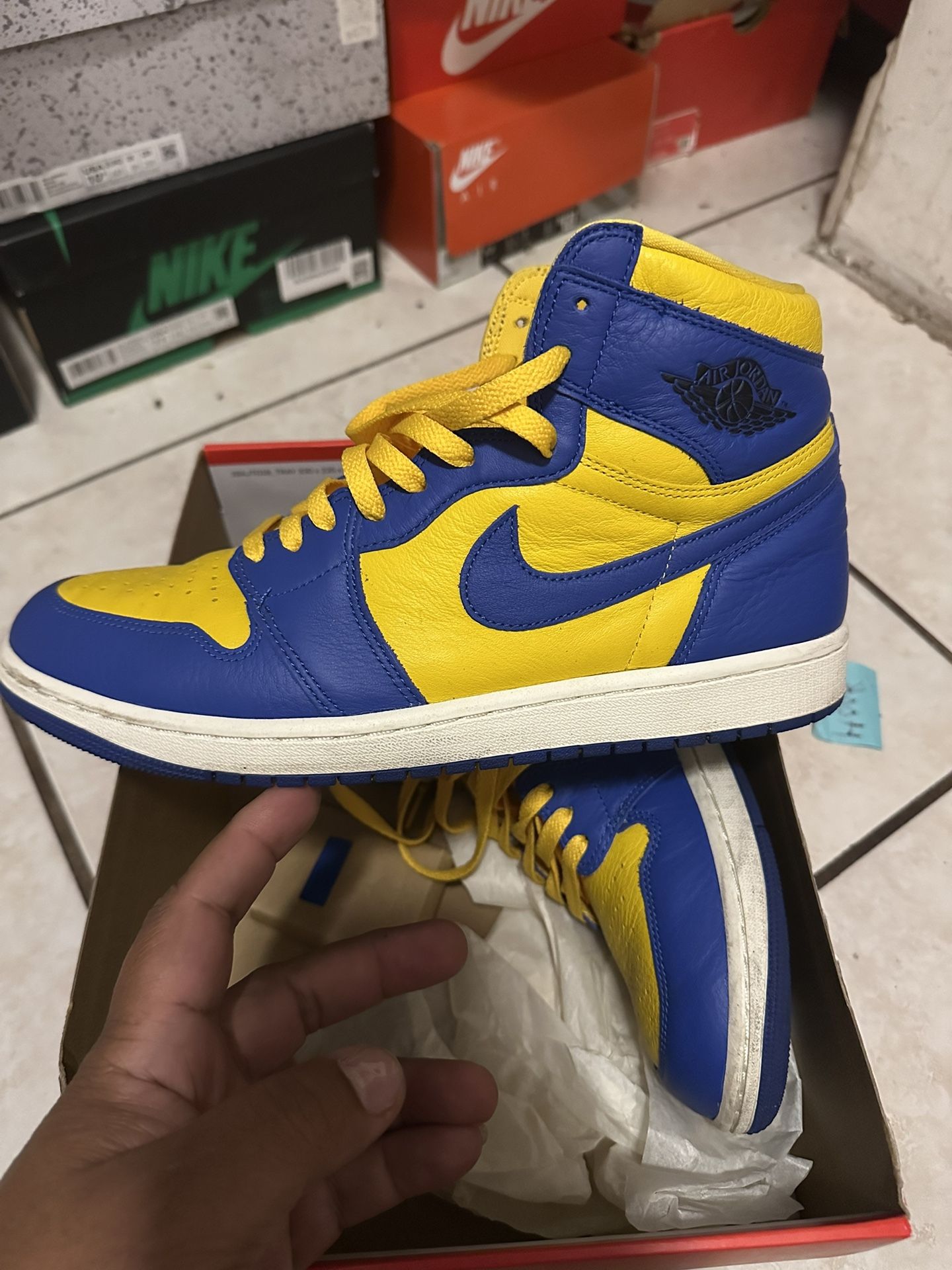 Air Jordan 1 Retro hi OG Size 12