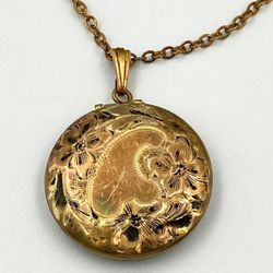 Vintage L.S. Co 10k Gold Filled Locket (138)77