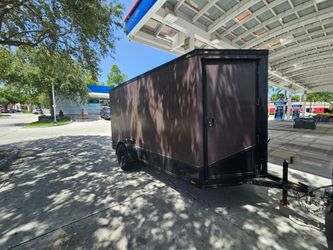 Trailer 6x14 "2022" one owner, tow excellent clean title in hand ✋️.