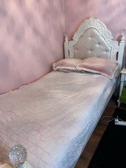 Twin bed frame