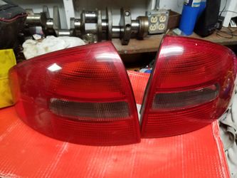 1998 to 2004 Audi a6 tail light