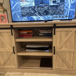 Tv stand with sliding doors