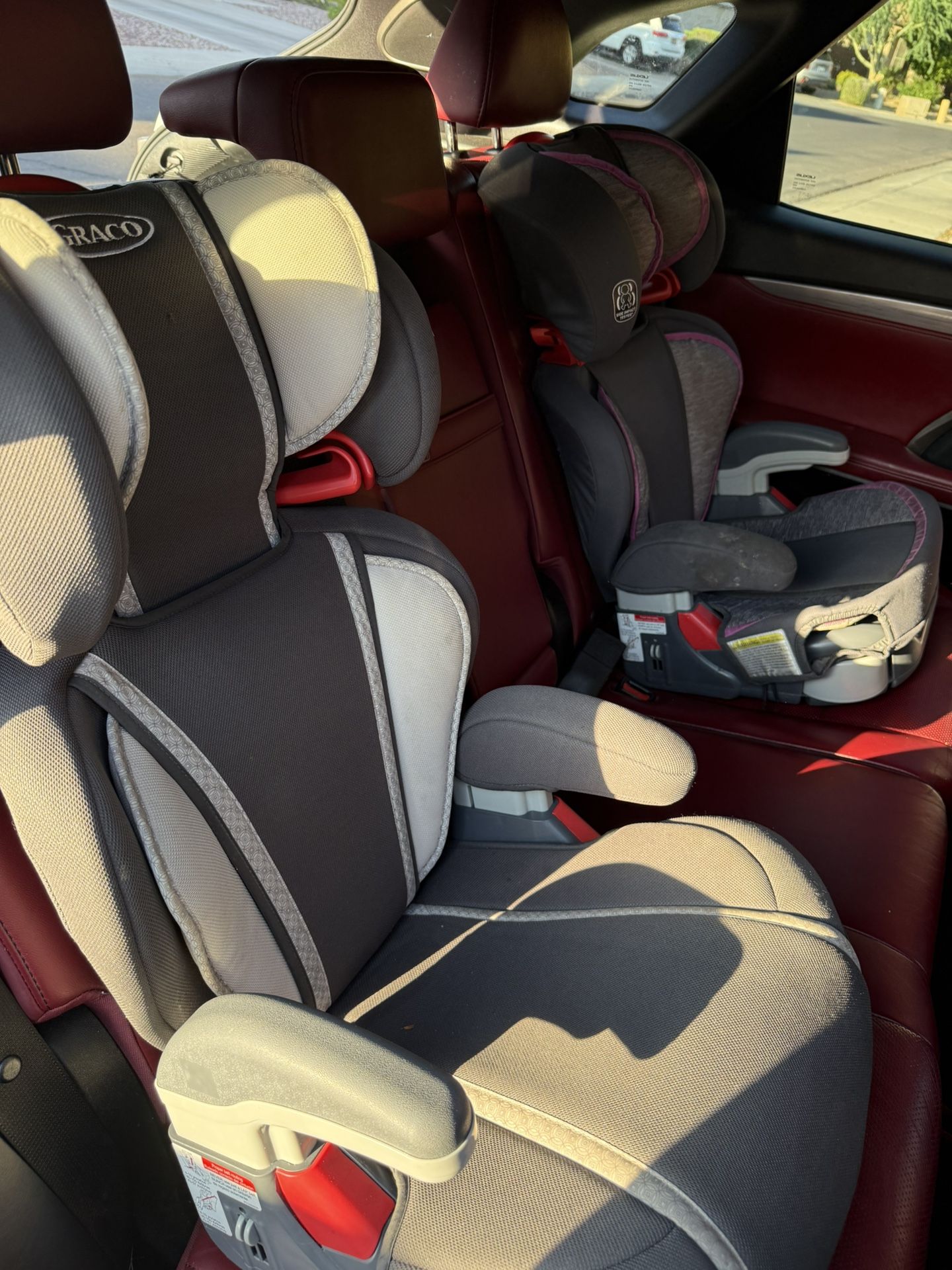 2 GRACO Car Seats