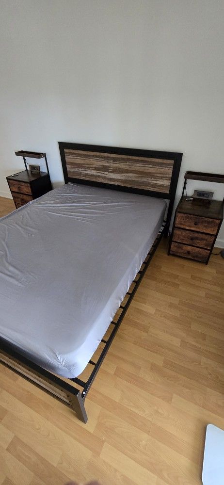 Full Queen Bedroom Furniture Set