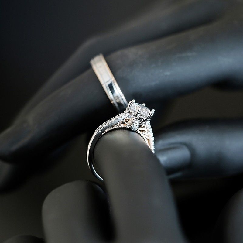 "Trendy Zircon Hollow Carved Vintage Wedding Ring for Women/Man, EVGG1448
