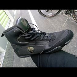 Hyabusa Shoes. Authentic. Size 10. New. 100$ Obo