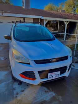 Vendo Ford Escape S 2016 / For Sale 2016 Ford Escape S