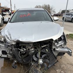 2015 Chevrolet Cruze Lt 1.4L Turbo For Parts