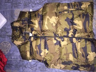 Old Navy Camo Vest