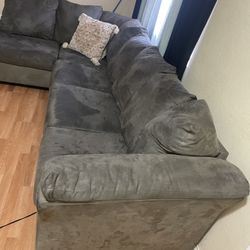 $275 Sectional Couch Good Condition 