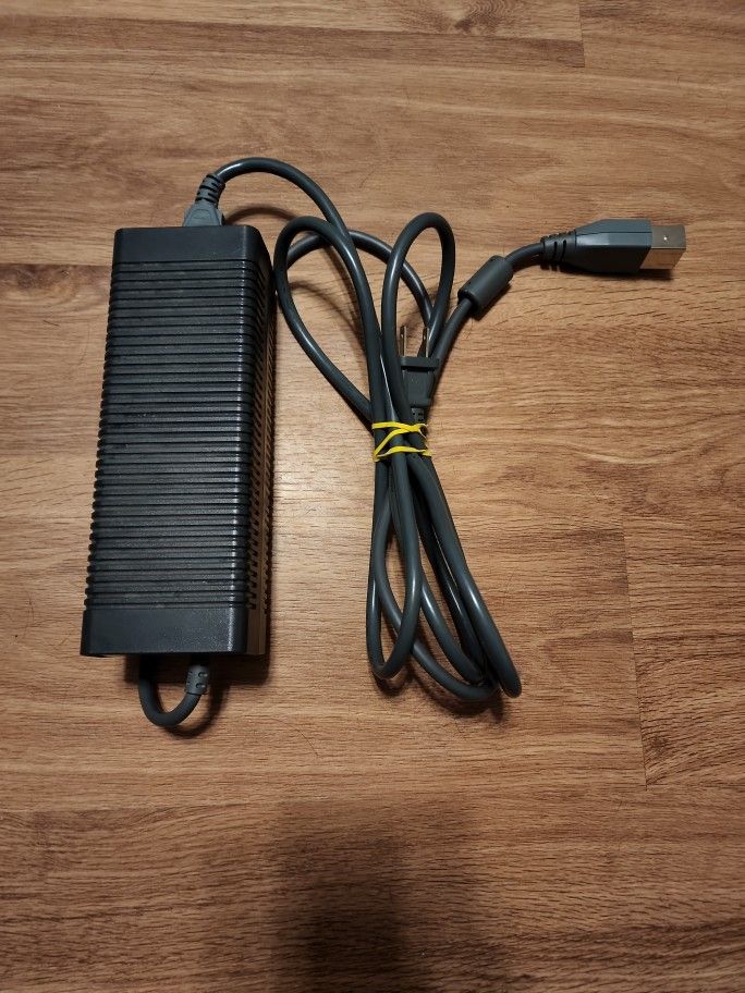 Microsoft Xbox 360 Power Supply Brick AC Adapter HP-AW205EF3 - TESTED