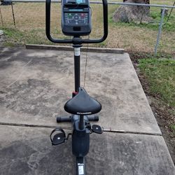 Schwinn 130 Upright Bike