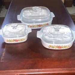 Corningware Set 